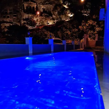 Διαμέρισμα Close Φετιγιέ